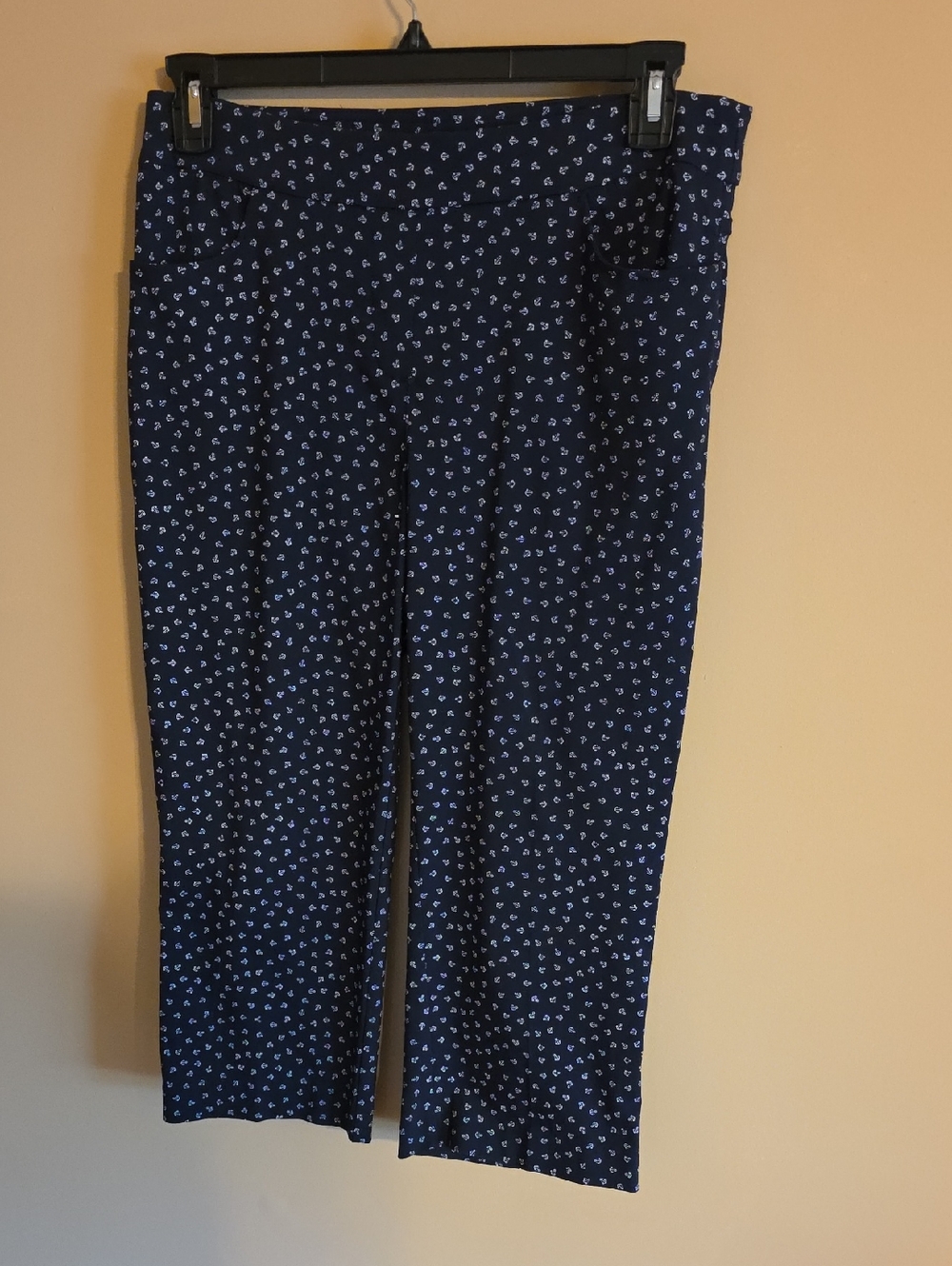 Womens Liz Clairborne Navy Blue W/ Anchors Capri Pants Size 10